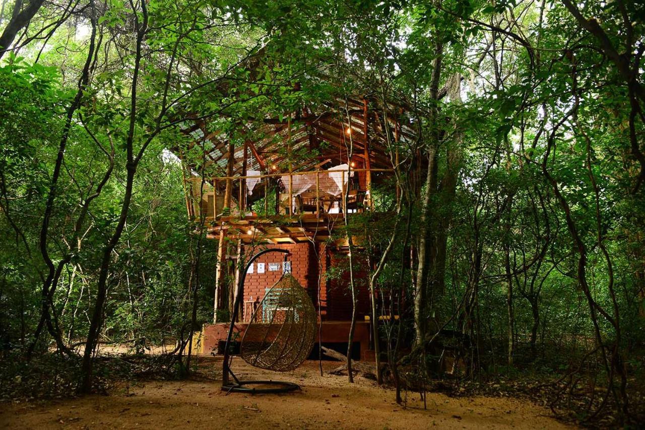 Back of Beyond - Pidurangala Villa Sigiriya Bagian luar foto