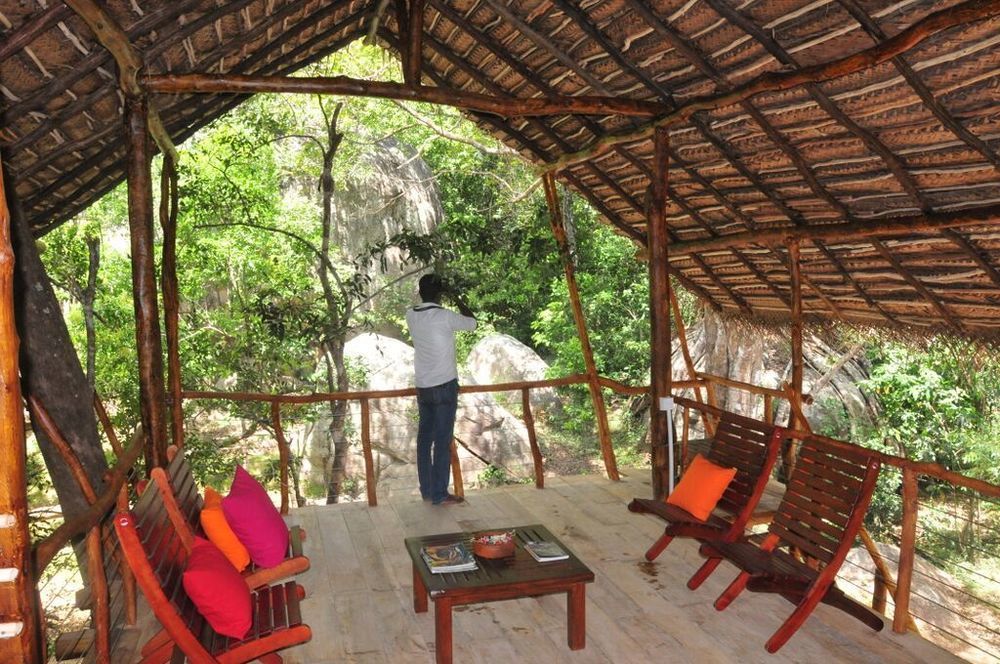 Back of Beyond - Pidurangala Villa Sigiriya Bagian luar foto
